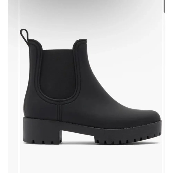 Jeffrey Campbell Shoes - Jeffrey Campbell Rainz Boot in Black chunky lug platform sole Chealse boot sz 10
